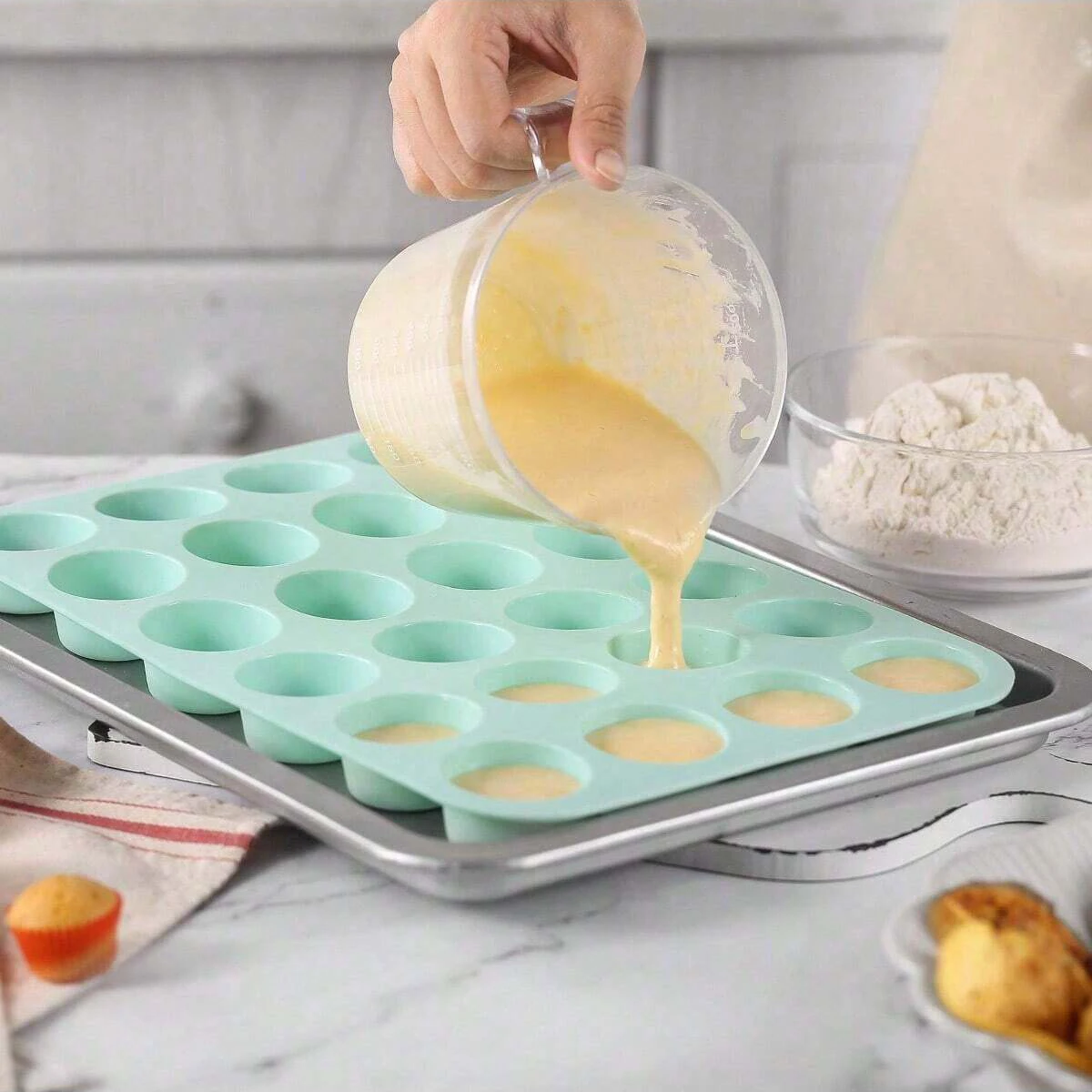 Форма для торта с 24 отверстия – обзор и цена Soap Making Jug